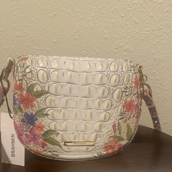 Brahmin Handbags - **SOLD** Brahmin Briar White and Pink Floral Crossbody Bag